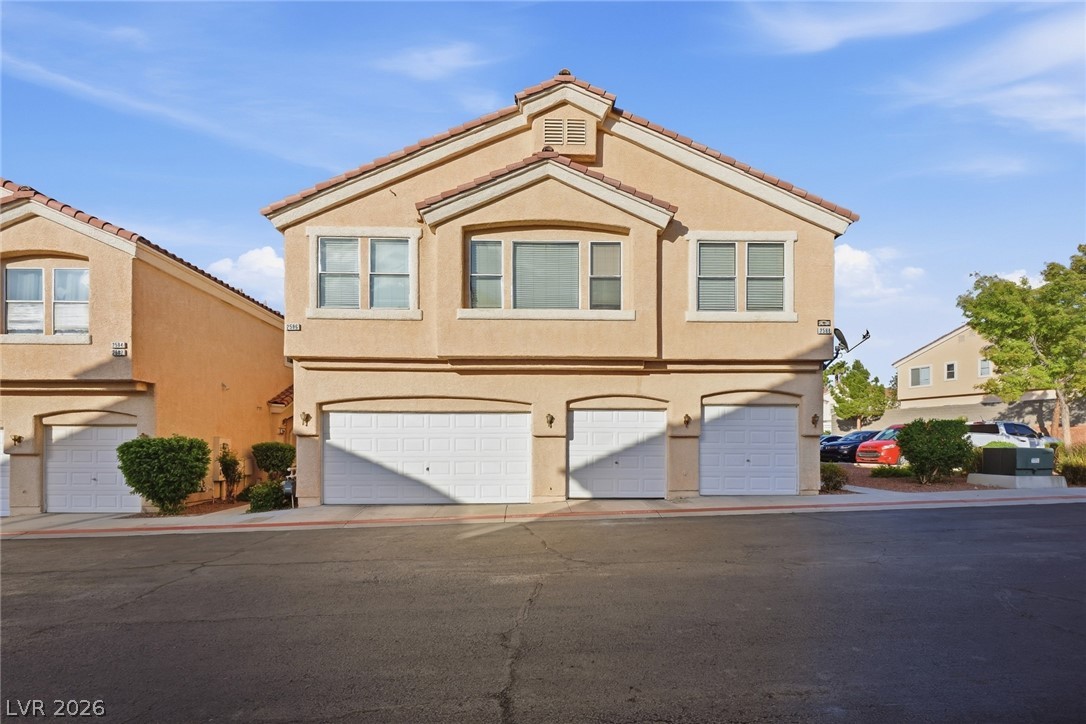 2586 Velez Valley Way Property Photo 1