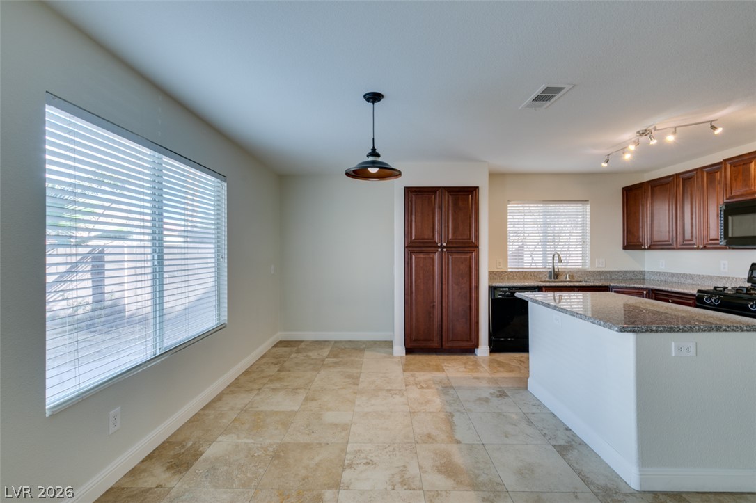 9824 Via Delores Avenue Property Photo 10