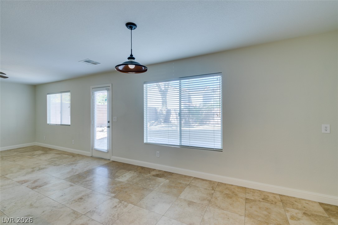 9824 Via Delores Avenue Property Photo 12