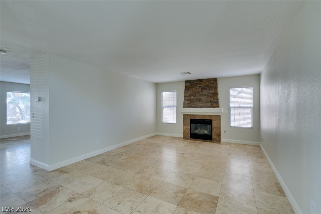9824 Via Delores Avenue Property Photo 16