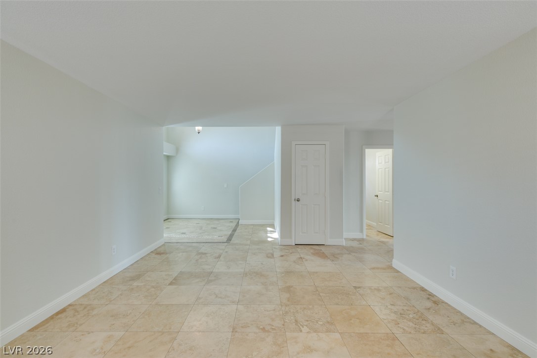 9824 Via Delores Avenue Property Photo 21
