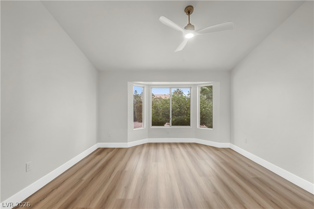 9912 Rosamond Drive Property Photo 17