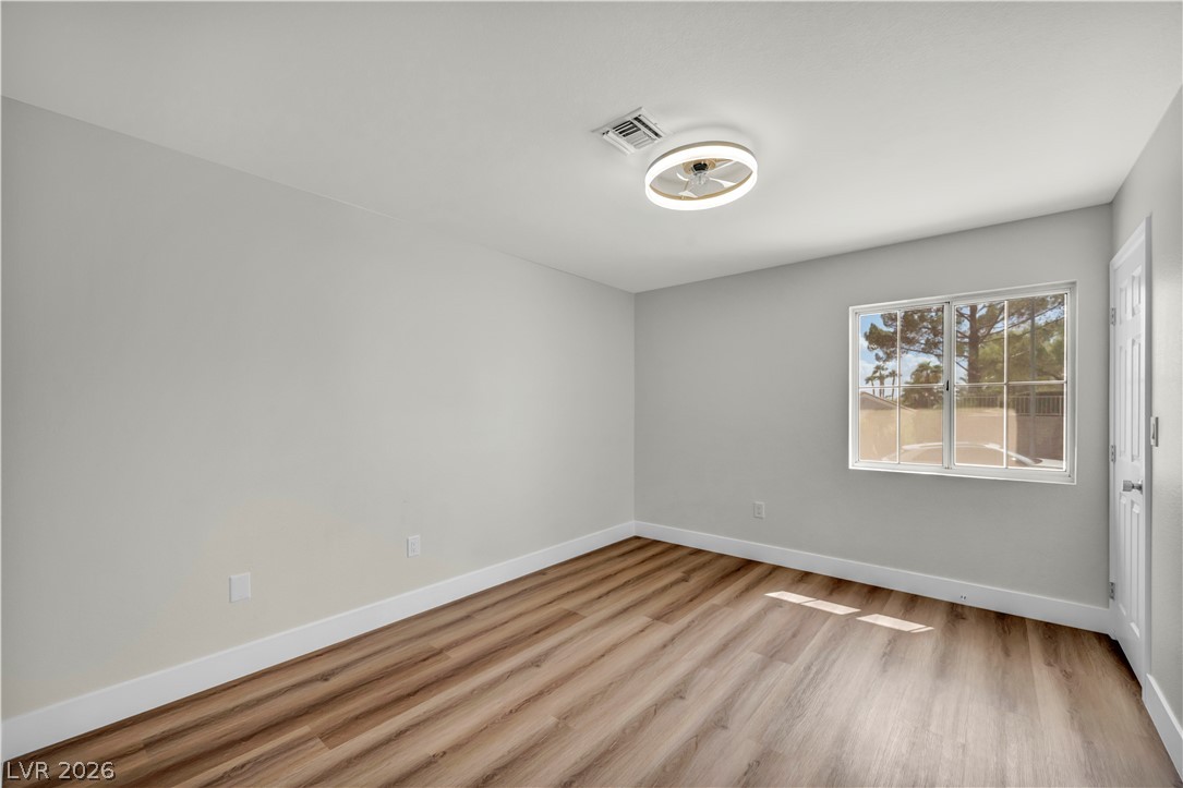 9912 Rosamond Drive Property Photo 27