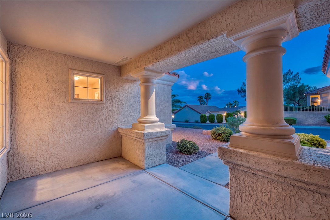 9912 Rosamond Drive Property Photo 39