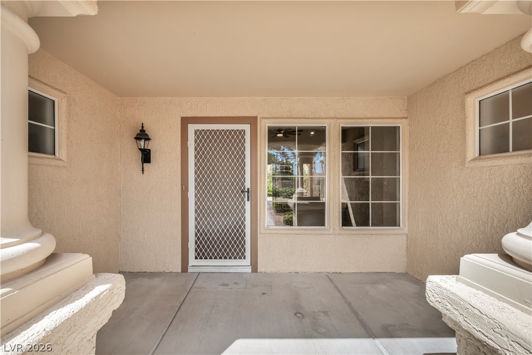 9912 Rosamond Drive Property Photo 40