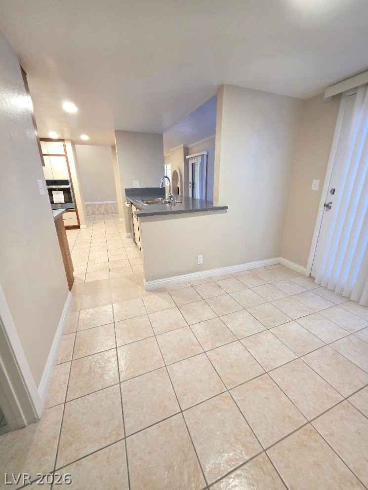3115 La Mancha Way Property Photo 6