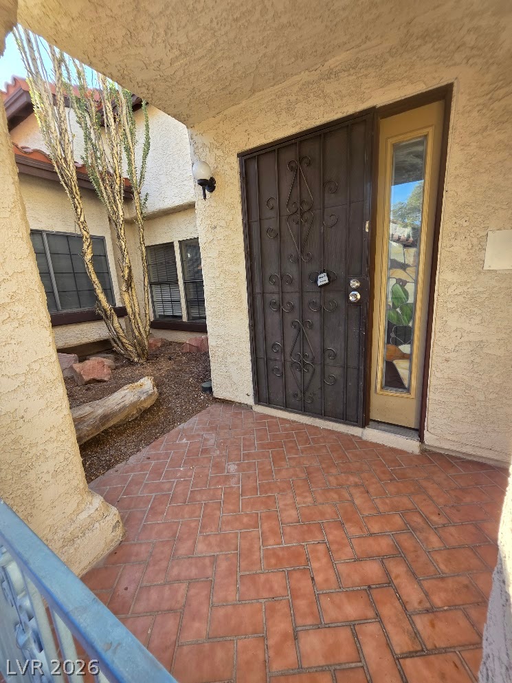 3115 La Mancha Way Property Photo 18