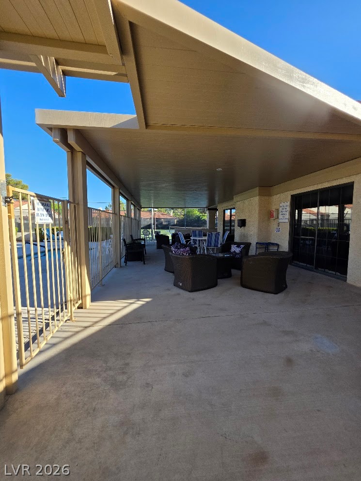 3115 La Mancha Way Property Photo 19