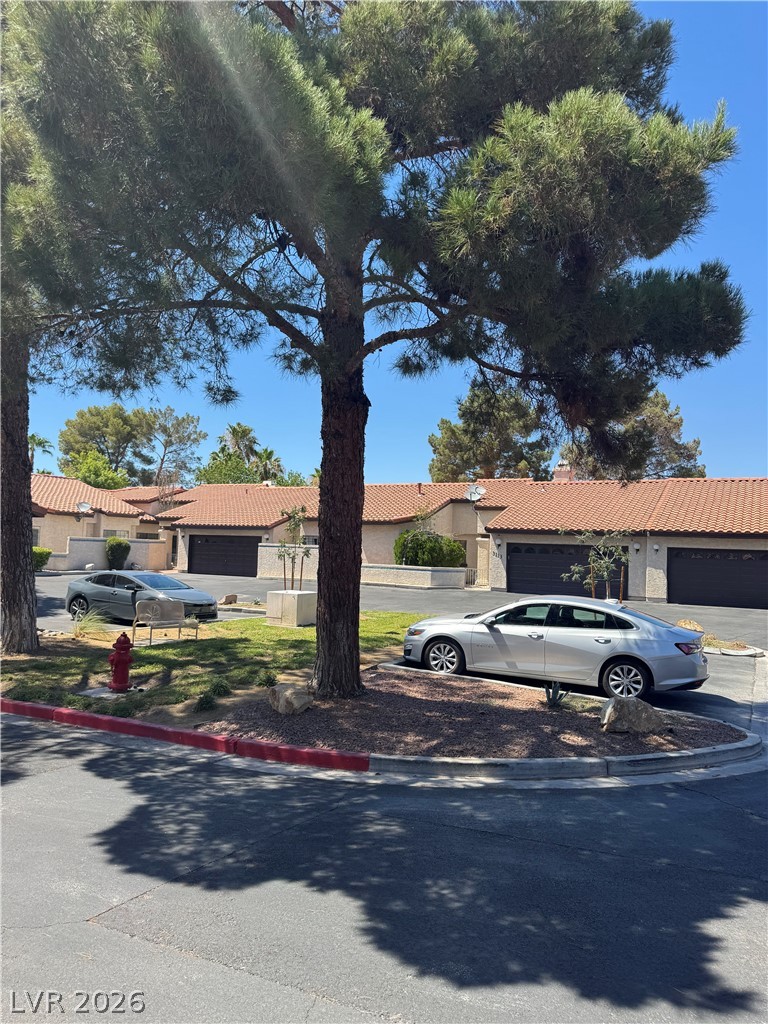 3115 La Mancha Way Property Photo 21