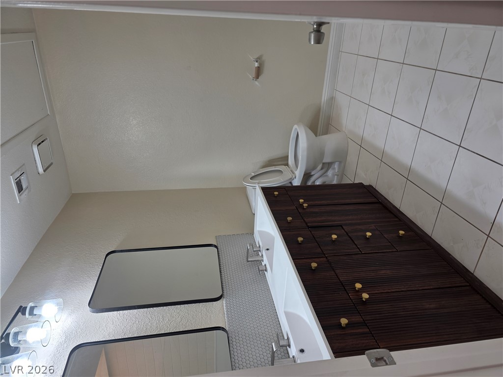 3115 La Mancha Way Property Photo 35
