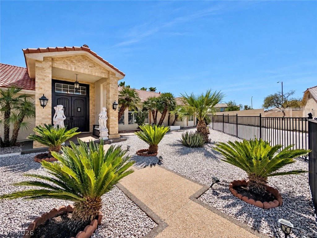 3272 Crystal Palm Court Property Photo 3
