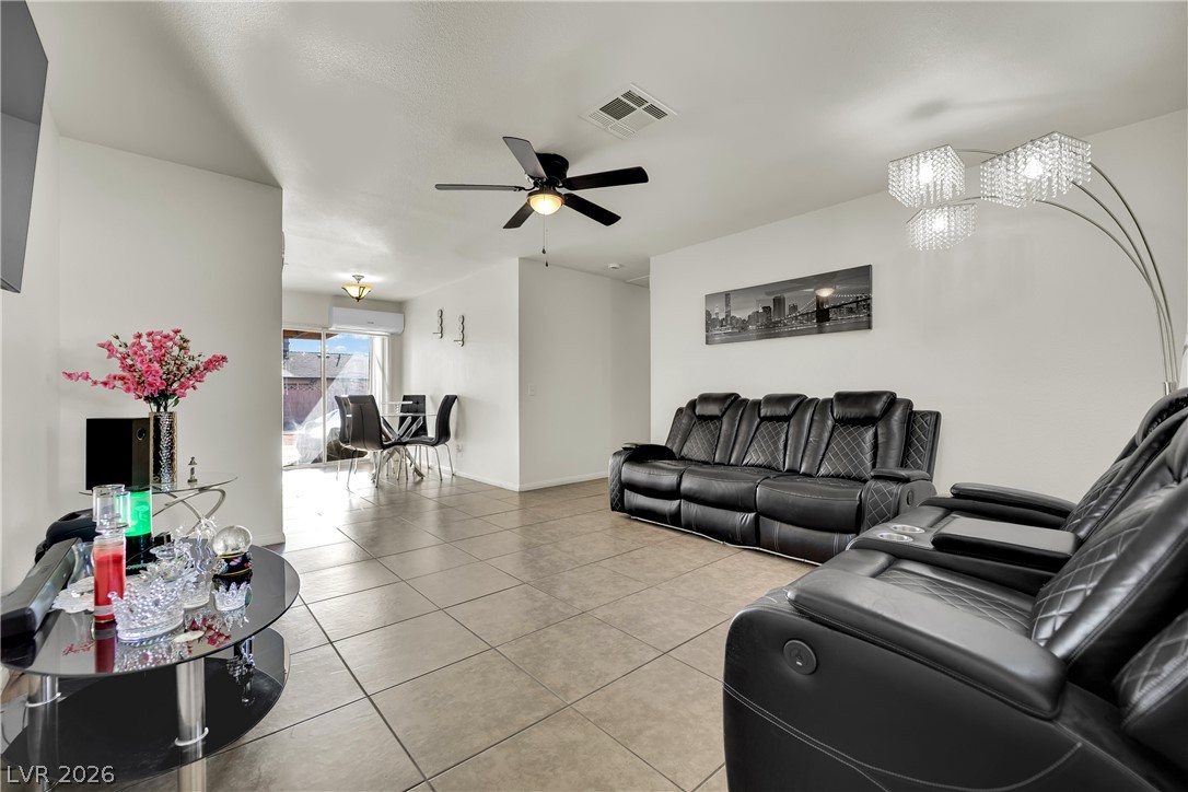 5230 Morris Street Property Photo 5