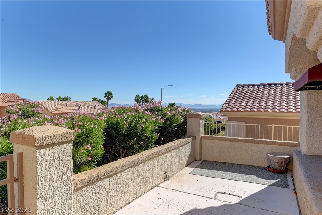 11049 Clear Meadows Drive Property Photo 5