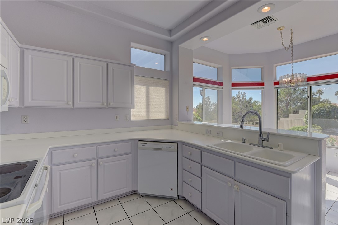 11049 Clear Meadows Drive Property Photo 9