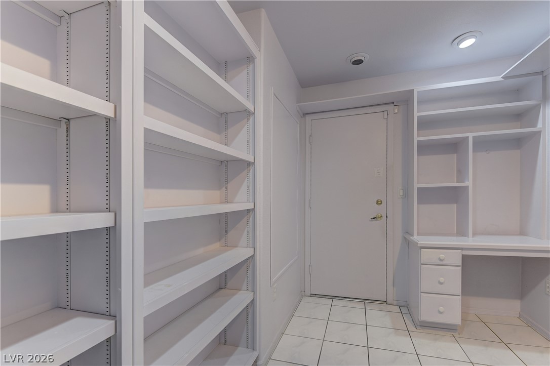 11049 Clear Meadows Drive Property Photo 20