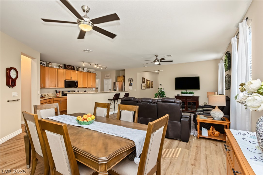 9182 Parkstone Avenue Property Photo 8