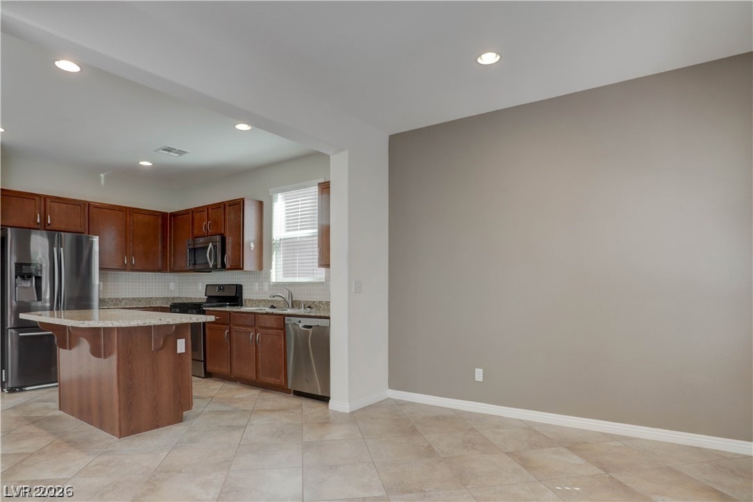 7623 Houston Peak Street Property Photo 8