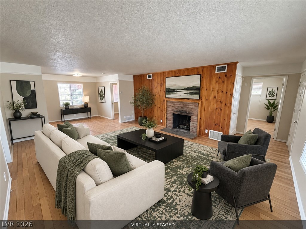 821 Griffith Avenue Property Photo 3