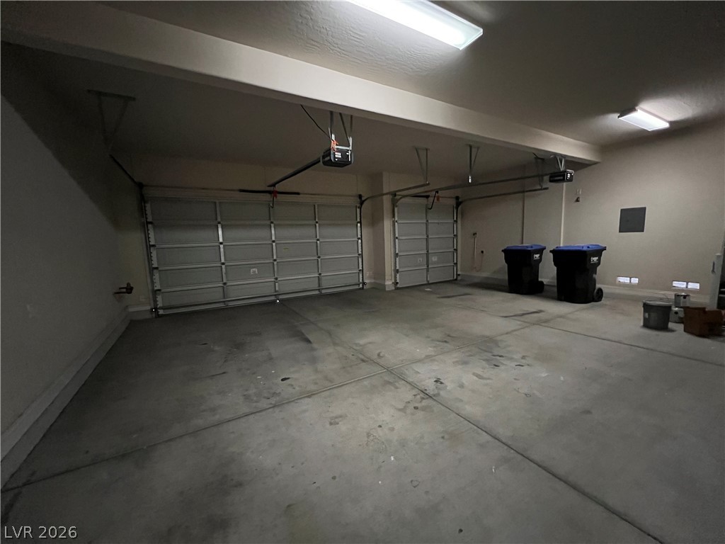 3709 Fledgling Drive Property Photo 4