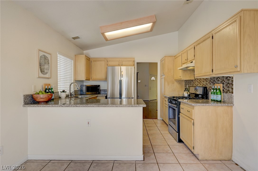 6553 Wild River Drive Property Photo 10