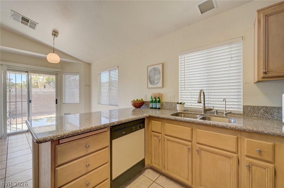 6553 Wild River Drive Property Photo 15