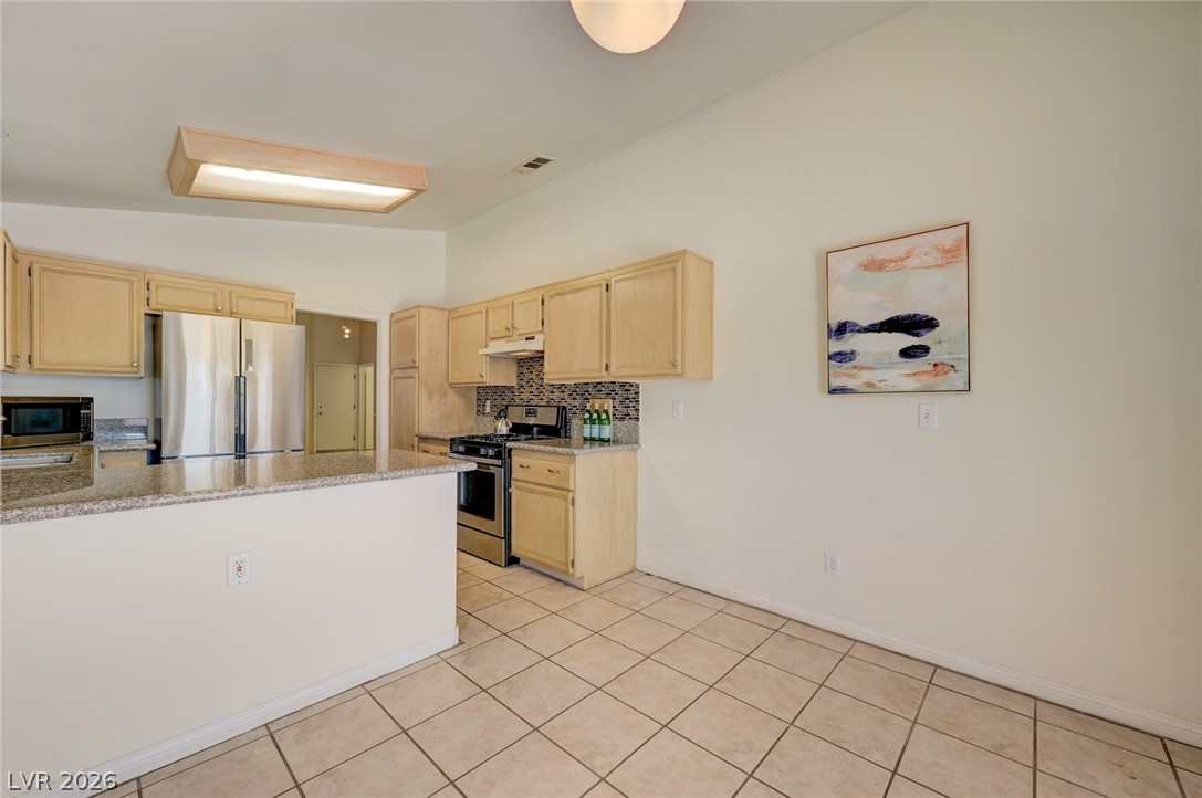 6553 Wild River Drive Property Photo 21