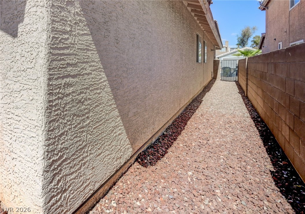 6553 Wild River Drive Property Photo 48