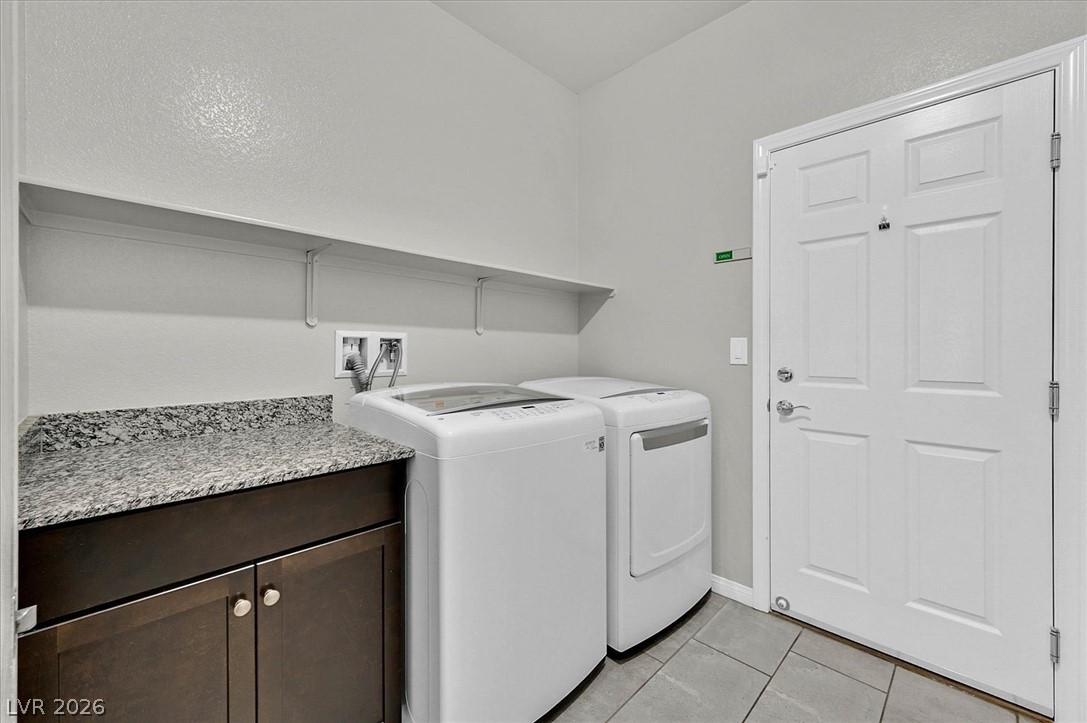 5121 Royal Indigo Street Property Photo 28