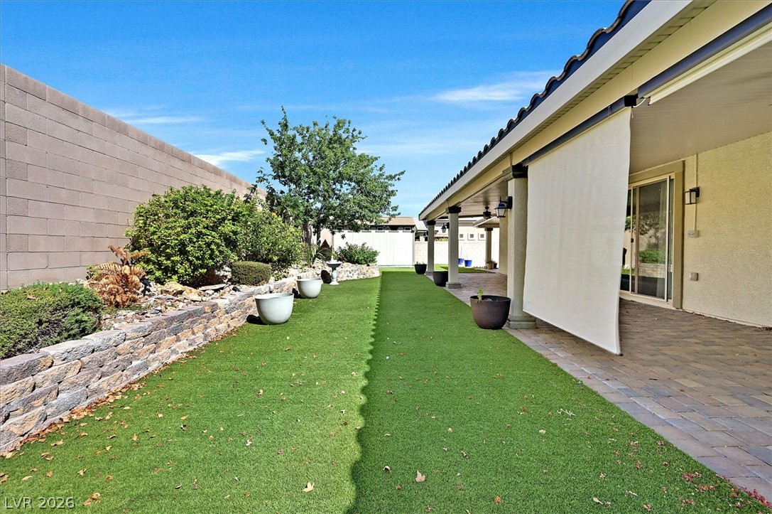 5121 Royal Indigo Street Property Photo 34