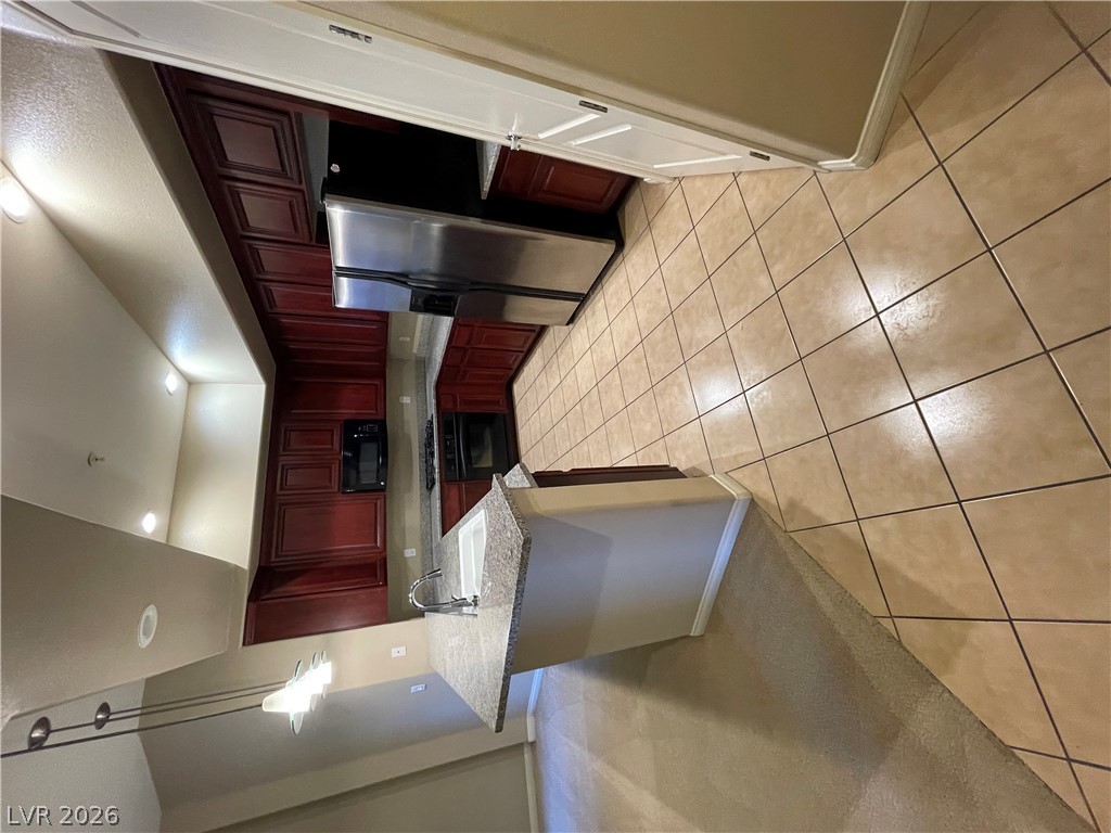 32 East Serene Avenue 407 Property Photo 4