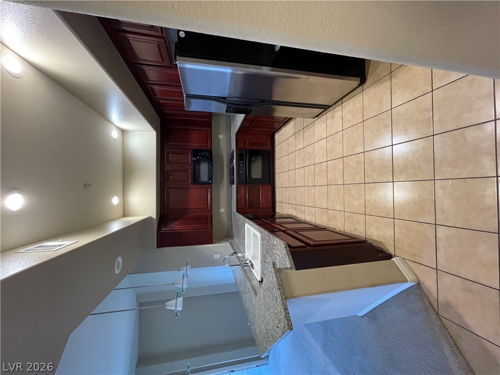 32 East Serene Avenue 407 Property Photo 6
