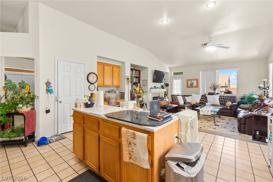 2364 Kenneth Avenue Property Photo 24