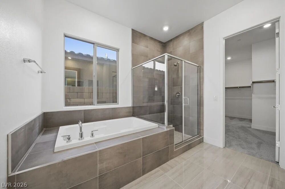 374 Tigullio Avenue Property Photo 23