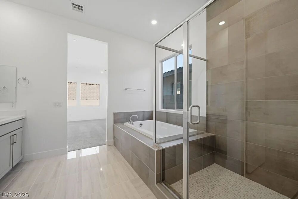 374 Tigullio Avenue Property Photo 24