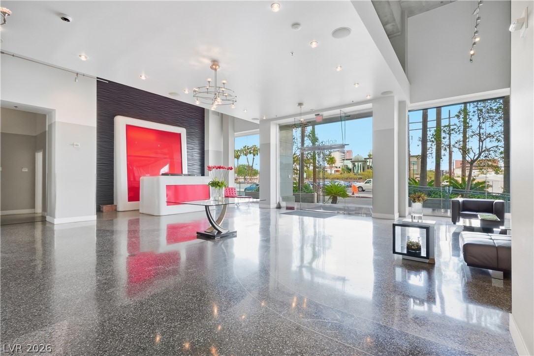 900 South Las Vegas Boulevard 702 Property Photo 5