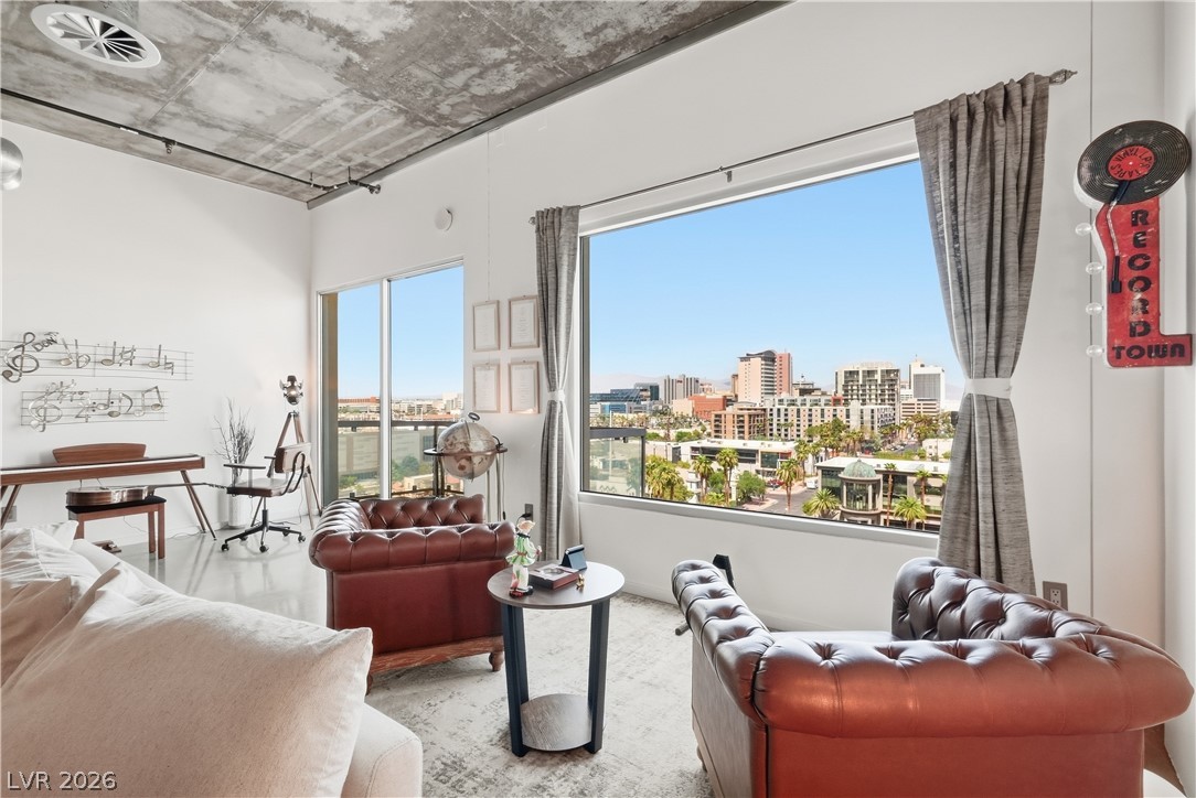 900 South Las Vegas Boulevard 702 Property Photo 16