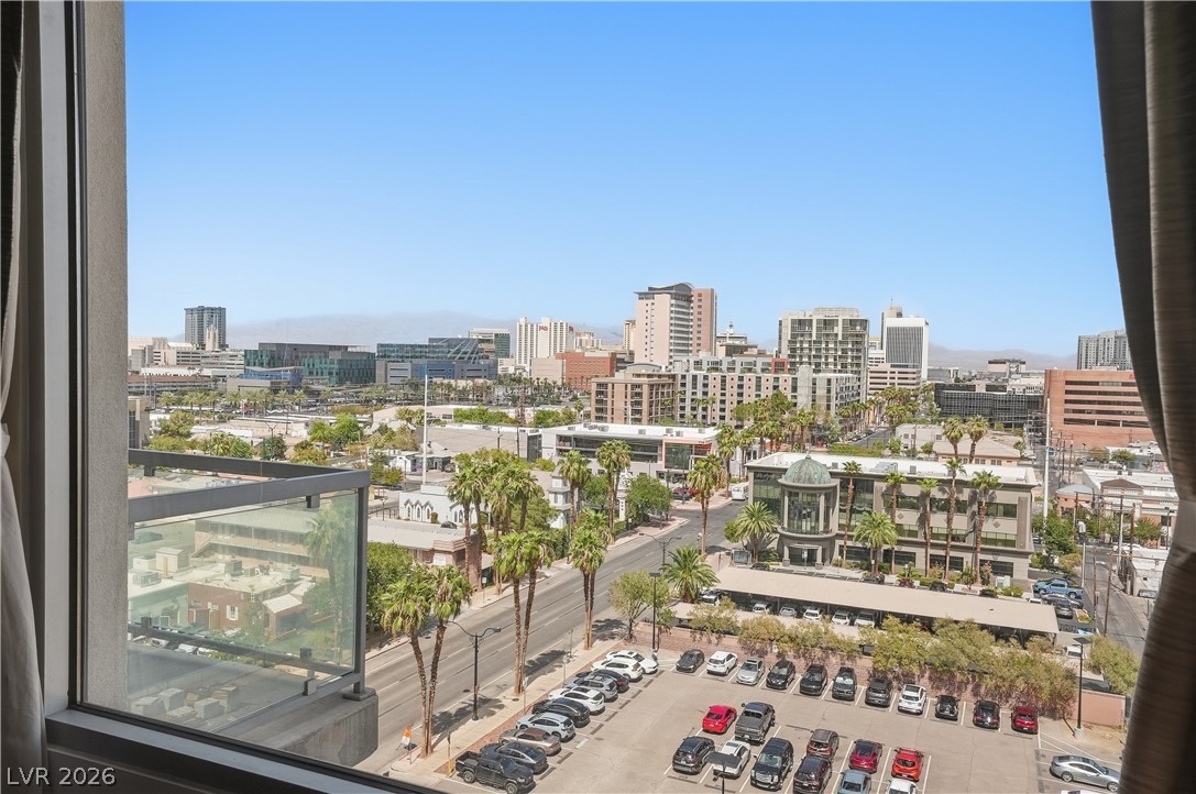 900 South Las Vegas Boulevard 702 Property Photo 21
