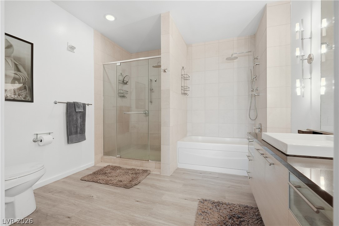 900 South Las Vegas Boulevard 702 Property Photo 33