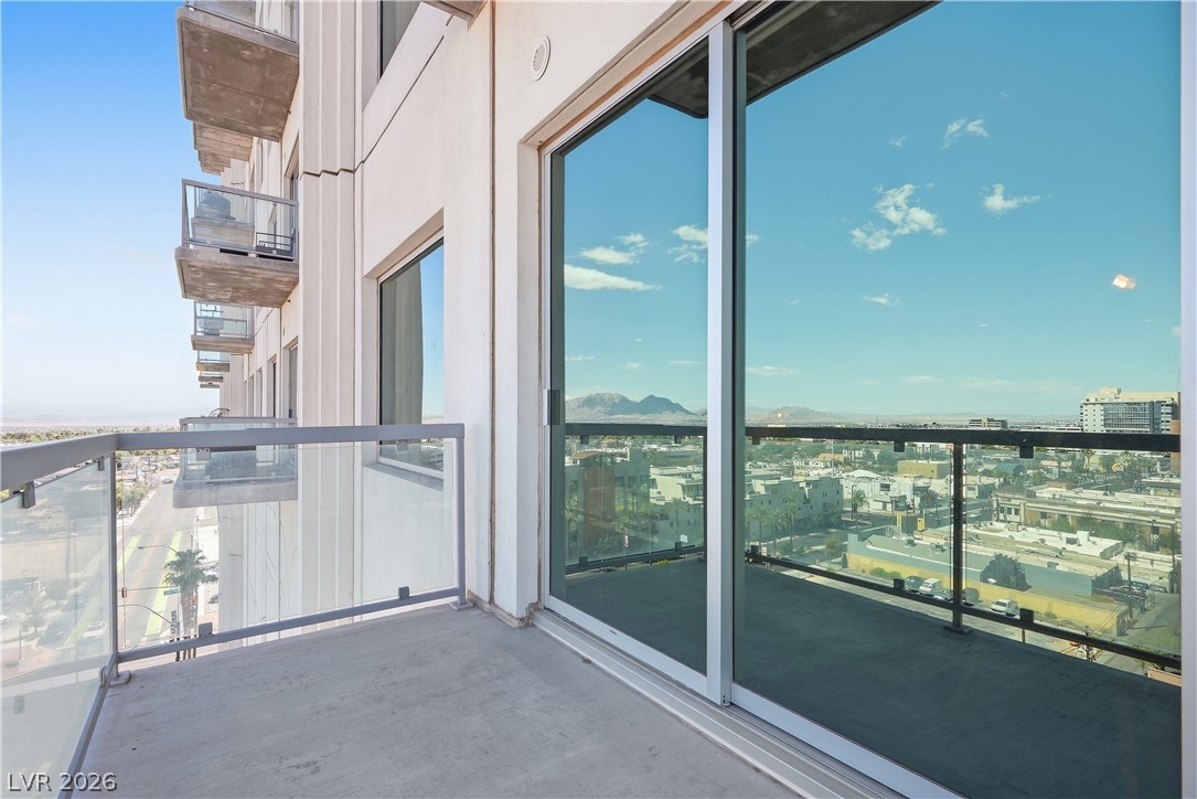 900 South Las Vegas Boulevard 702 Property Photo 44