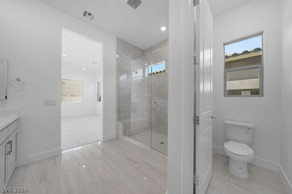 370 Tigullio Avenue Property Photo 22