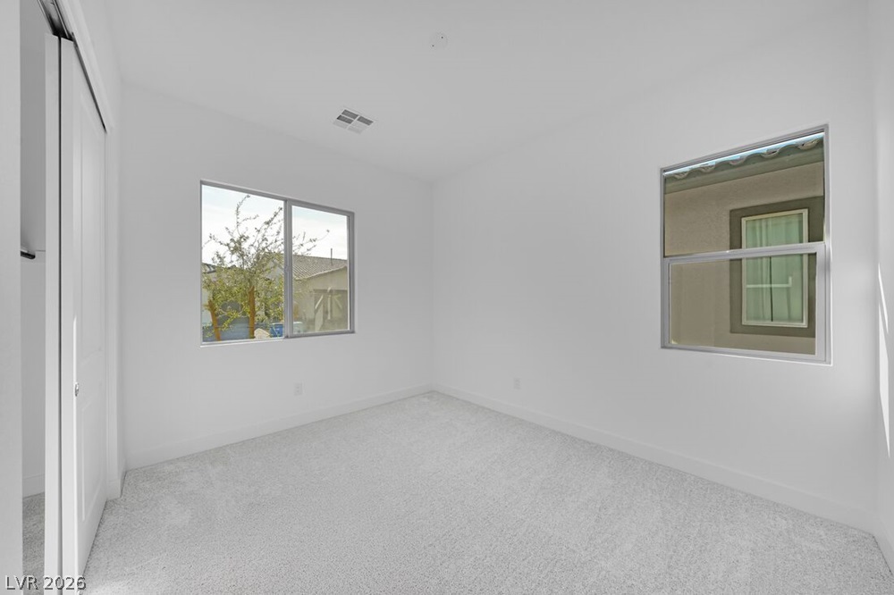 370 Tigullio Avenue Property Photo 33