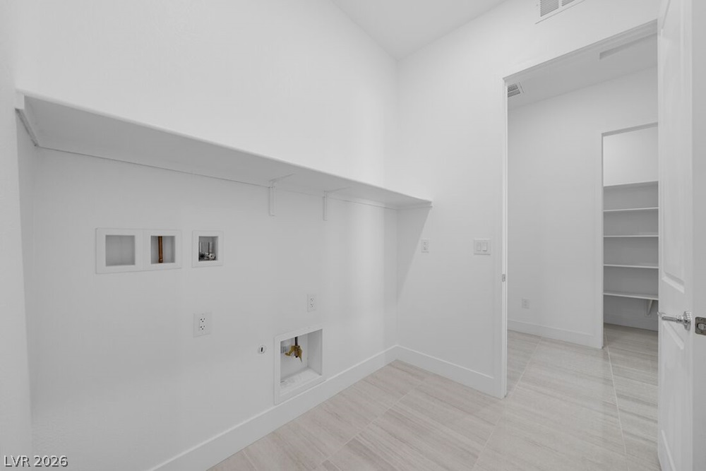 370 Tigullio Avenue Property Photo 37