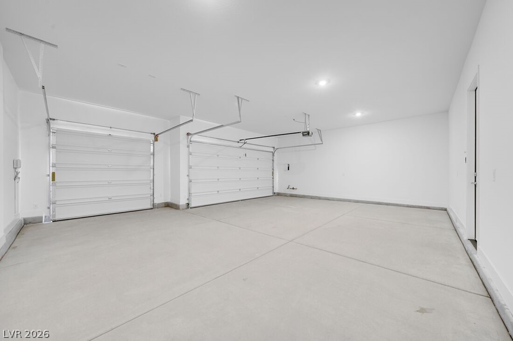 370 Tigullio Avenue Property Photo 42