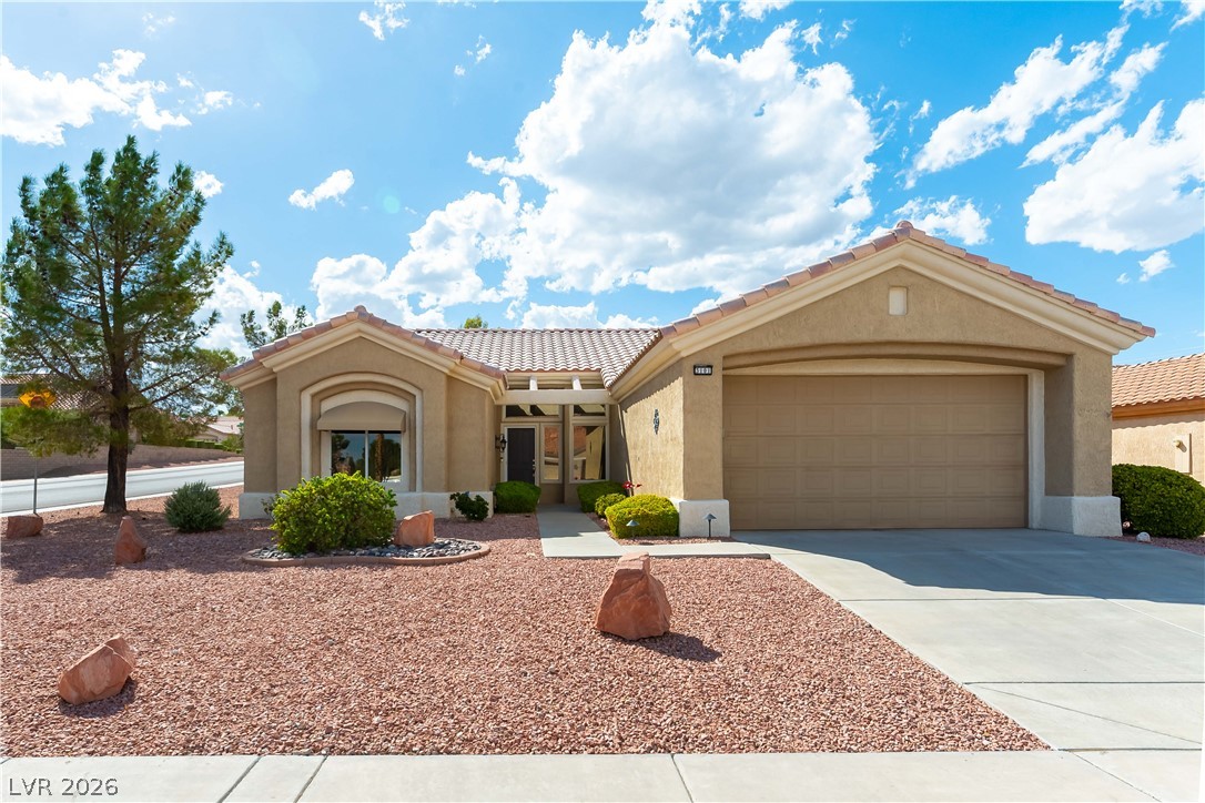 3101 Hawksdale Drive Property Photo 2