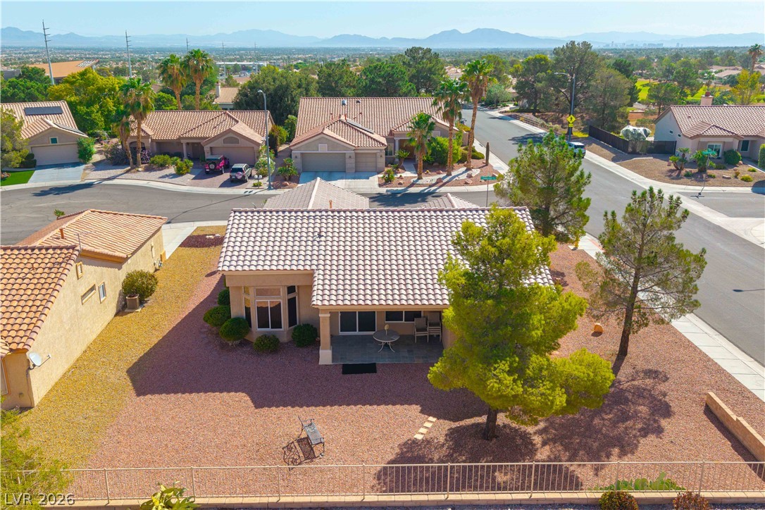 3101 Hawksdale Drive Property Photo 4