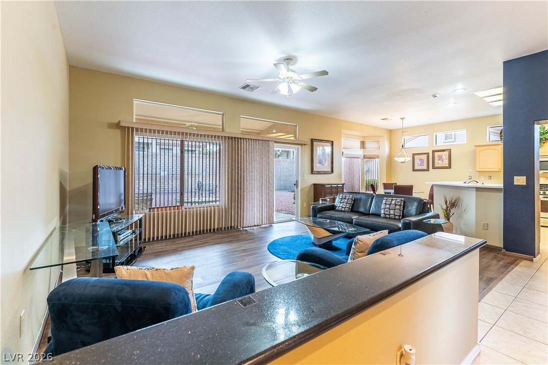 3101 Hawksdale Drive Property Photo 6