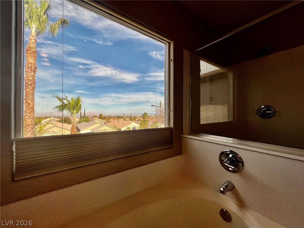 732 Anacapri Street Property Photo 18
