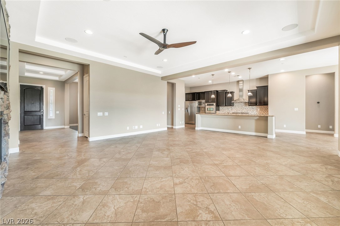 2501 Luberon Drive Property Photo 7