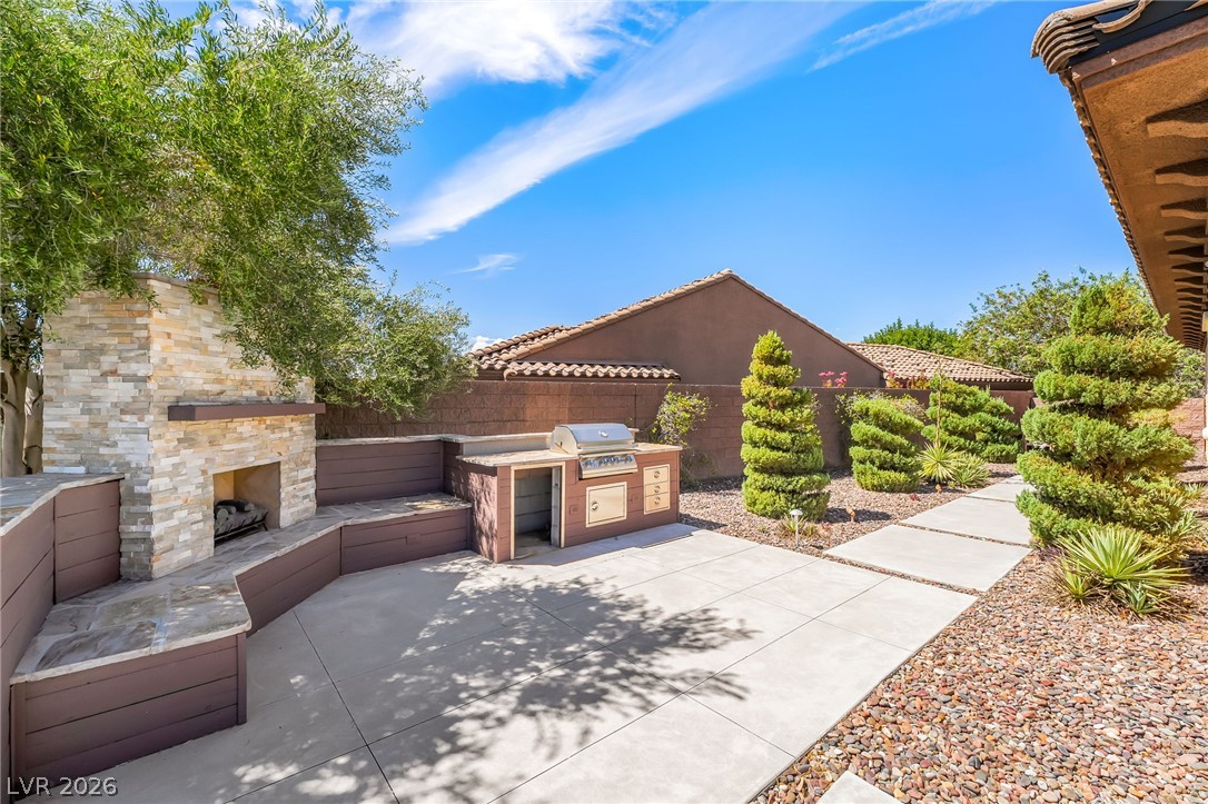 2501 Luberon Drive Property Photo 25