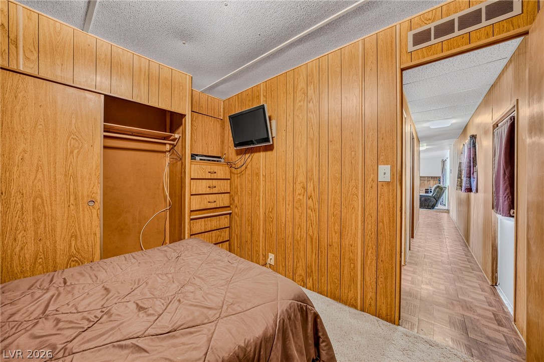 250 North Beach Street Property Photo 16